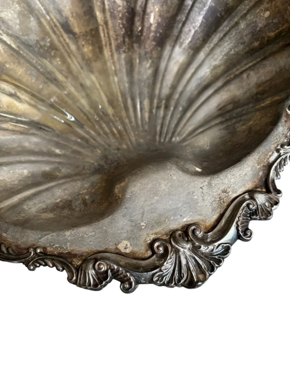 F.B. Rogers Silver Co. add touch